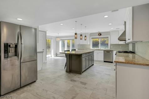 21 Hewlett Road Montville NJ 07082