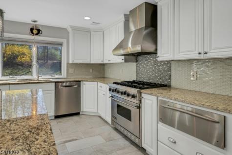 21 Hewlett Road Montville NJ 07082