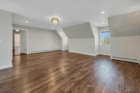 21 Hewlett Road Montville NJ 07082