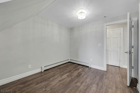 21 Hewlett Road Montville NJ 07082