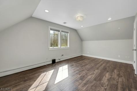21 Hewlett Road Montville NJ 07082