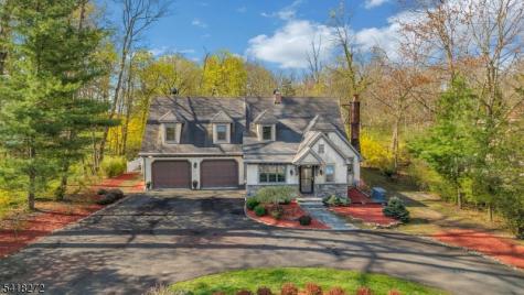 21 Hewlett Road Montville NJ 07082