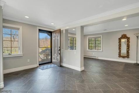 21 Hewlett Road Montville NJ 07082