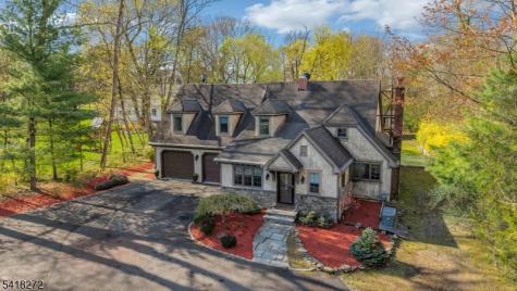 21 Hewlett Road Montville NJ 07082