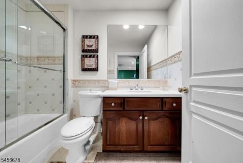 7 Barnsdale Road North Caldwell NJ 07006
