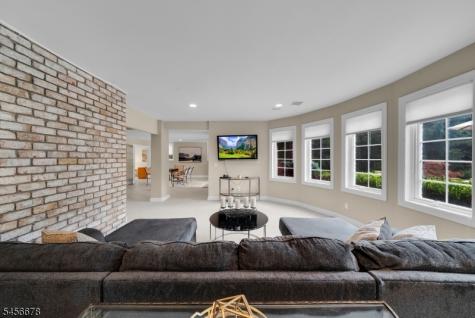 7 Barnsdale Road North Caldwell NJ 07006
