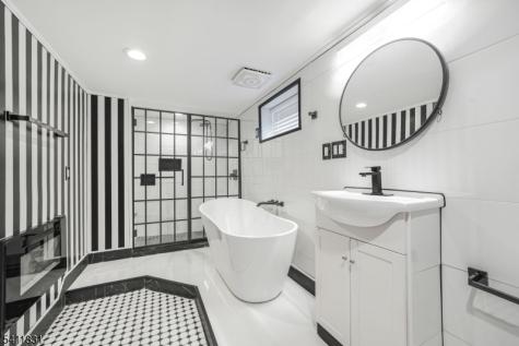 67 Maple Avenue West Orange NJ 07052