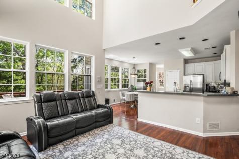 48 Saxton Drive Hackettstown NJ 07840