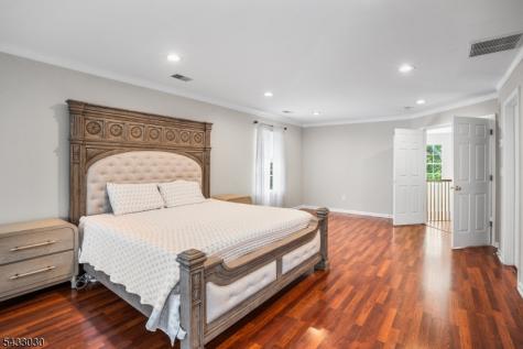 48 Saxton Drive Hackettstown NJ 07840