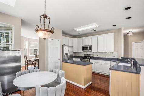 48 Saxton Drive Hackettstown NJ 07840