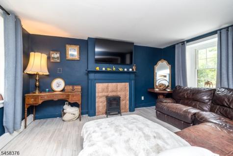169 Route 627 Pohatcong NJ 08865