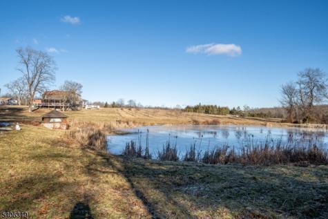 21 Frontage Road Blairstown NJ 07825