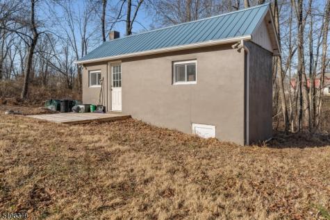 21 Frontage Road Blairstown NJ 07825