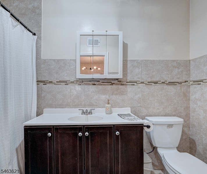 64 Norwood Street Newark NJ 07106