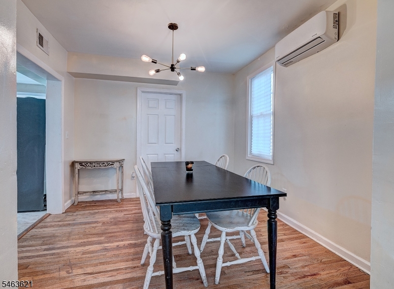 64 Norwood Street Newark NJ 07106