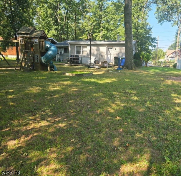 30 Caswell Avenue Woodbridge NJ 08863