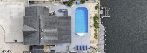 378 Bayview Avenue Berkeley NJ 08721