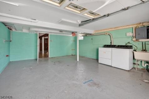 1089 E 23rd Street Paterson NJ 07513