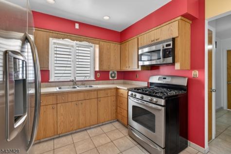 1089 E 23rd Street Paterson NJ 07513