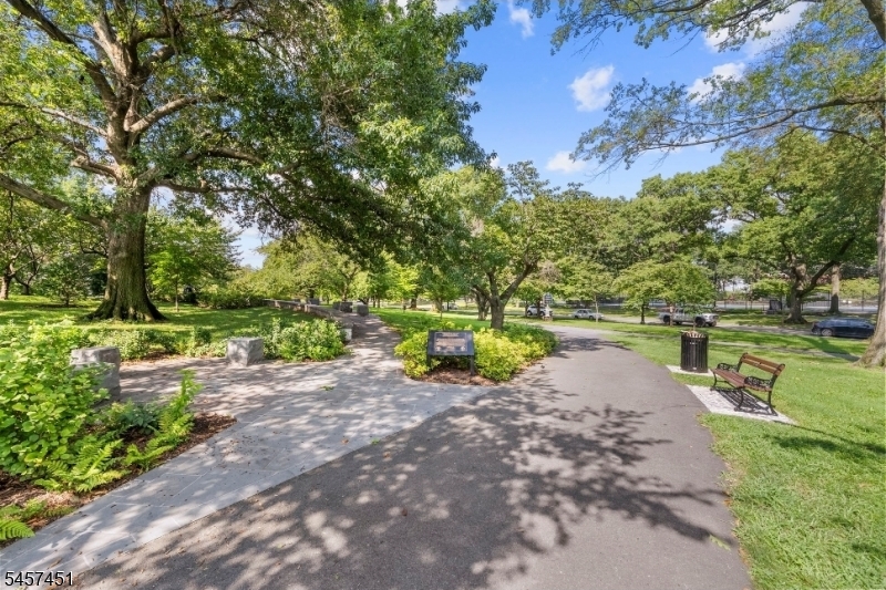 63 Forest Hill Parkway Newark NJ 07104