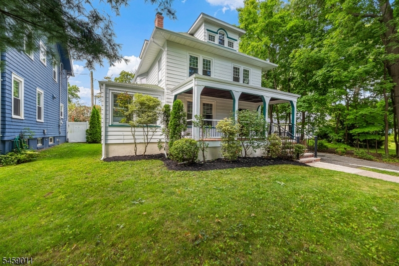 166 Midland Avenue Glen Ridge Boro NJ 07028