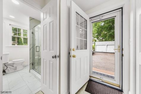 166 Midland Avenue Glen Ridge Boro NJ 07028