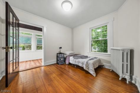 166 Midland Avenue Glen Ridge Boro NJ 07028