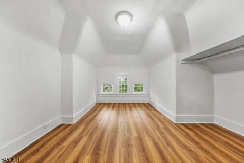 166 Midland Avenue Glen Ridge Boro NJ 07028
