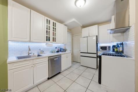 124 Washington Avenue Irvington NJ 07111