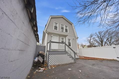 124 Washington Avenue Irvington NJ 07111
