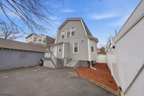 124 Washington Avenue Irvington NJ 07111