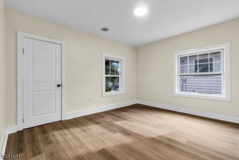 60 Fulton Street East Orange NJ 07017