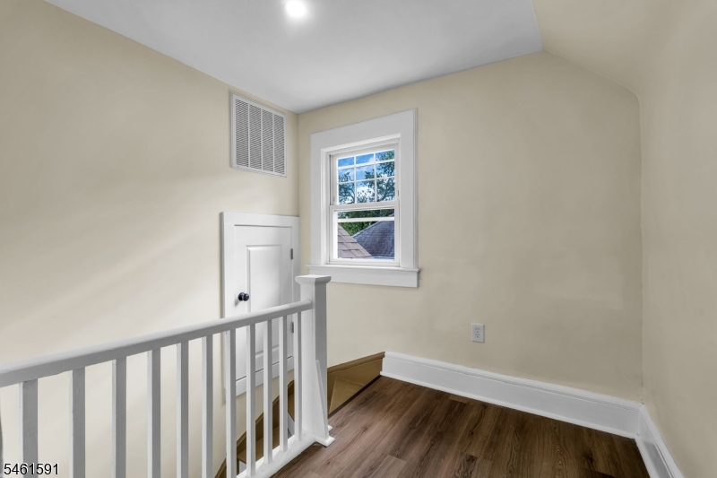 60 Fulton Street East Orange NJ 07017