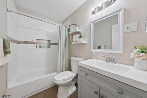 1269 Crescent Avenue Roselle NJ 07203