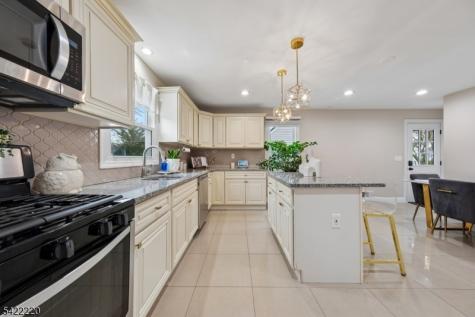 1269 Crescent Avenue Roselle NJ 07203