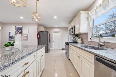 1269 Crescent Avenue Roselle NJ 07203