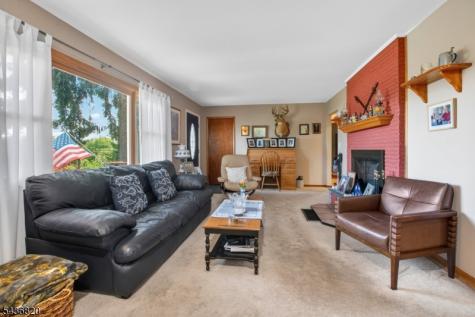 557 Rockport Road Mansfield NJ 07840