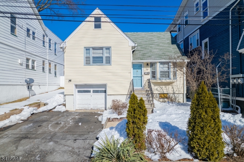 232 Laurel Avenue Maplewood NJ 07040