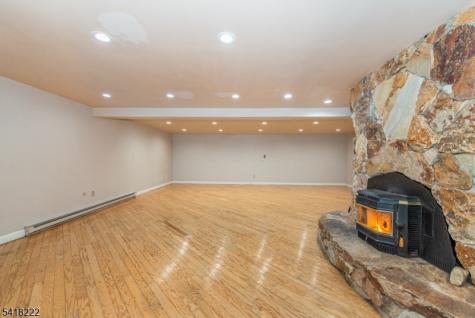 3 Davids Lane Hillsborough NJ 08844