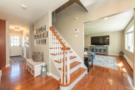 21 Carrol Street Fairfield NJ 07004