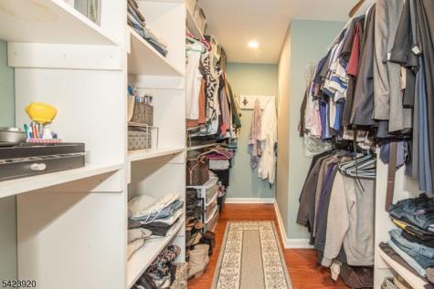 21 Carrol Street Fairfield NJ 07004