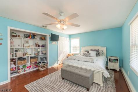21 Carrol Street Fairfield NJ 07004