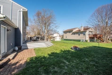 21 Carrol Street Fairfield NJ 07004