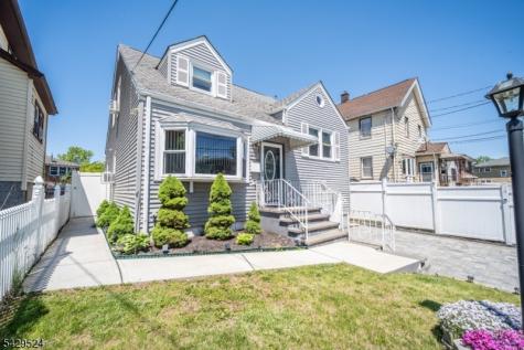 619 Essex Avenue Linden NJ 07036