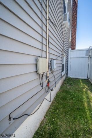 619 Essex Avenue Linden NJ 07036