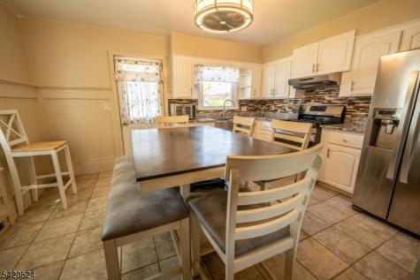 619 Essex Avenue Linden NJ 07036