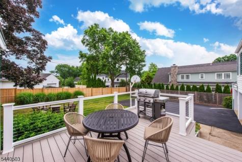 26 Cornell Way Montclair NJ 07043