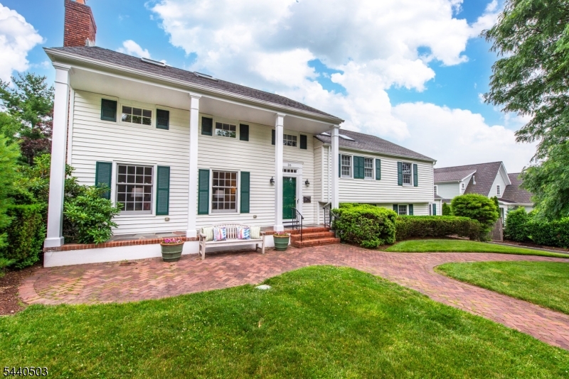 26 Cornell Way Montclair NJ 07043