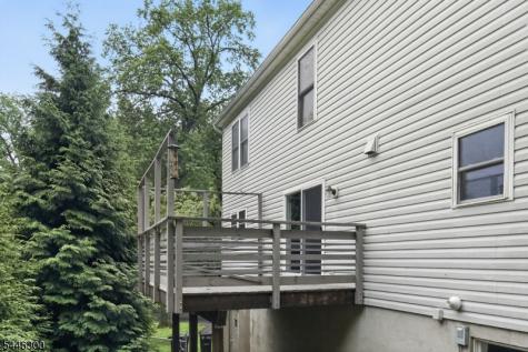 64 Valley Road Butler NJ 07405