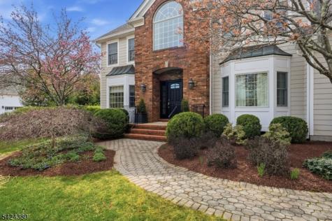 13 Obrien Court Bedminster NJ 07921